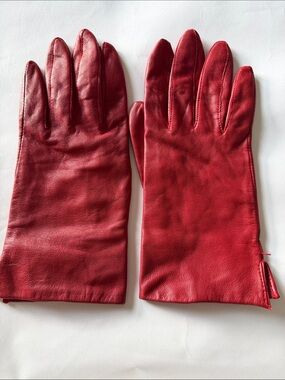 **Vintage 80s** Women’s Super Soft Leather Dark Red Gloves